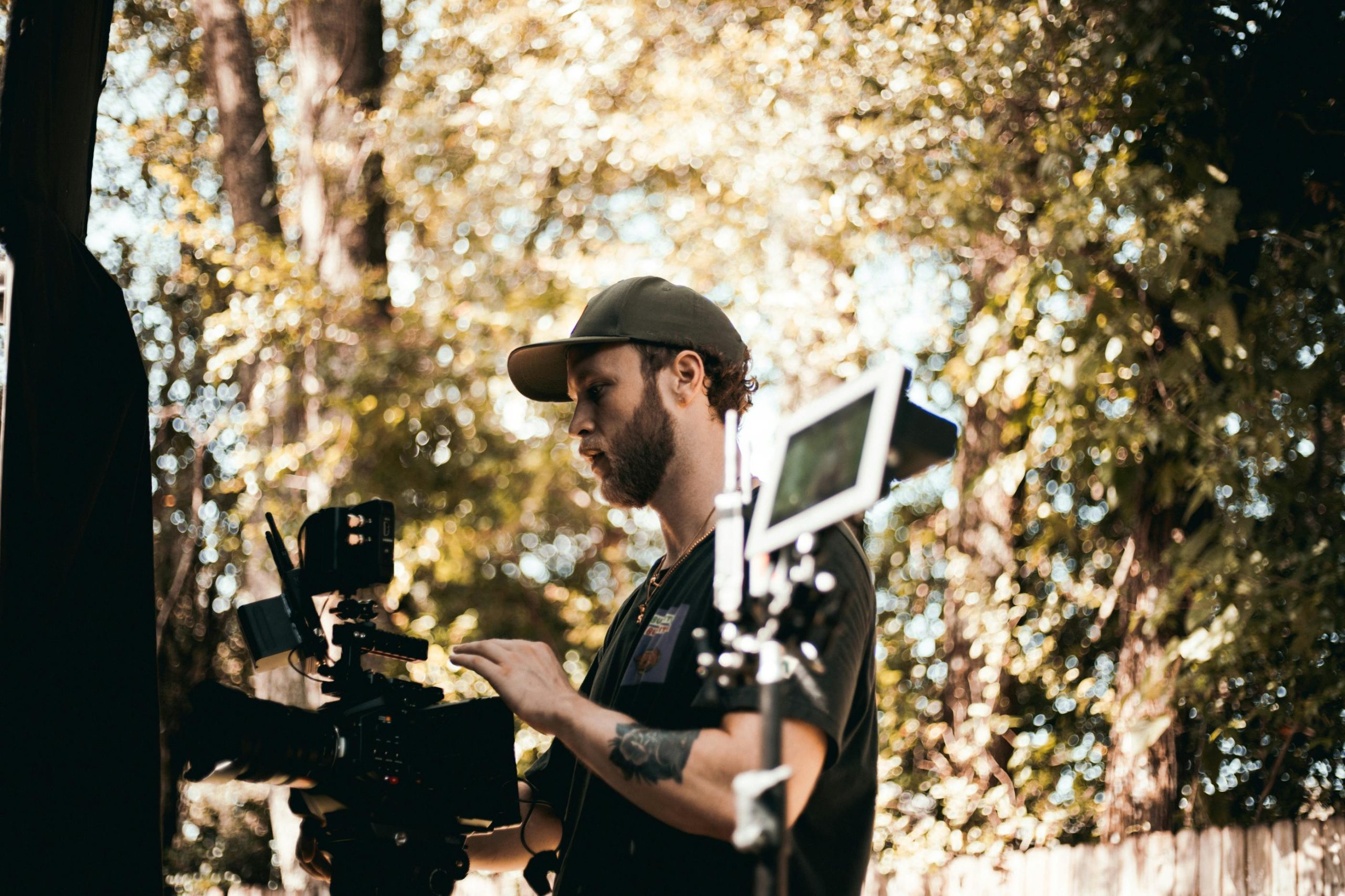 Choosing the Right Video Production Agency for Your Business Needs